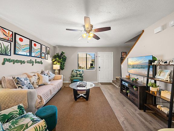 2nd image of 151 Damon Cir
