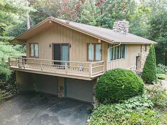 2nd image of 7901 Louella Dr
