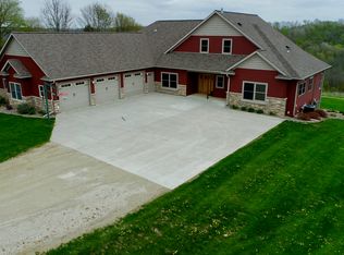 10817 110th St SE, Chatfield, MN 55923