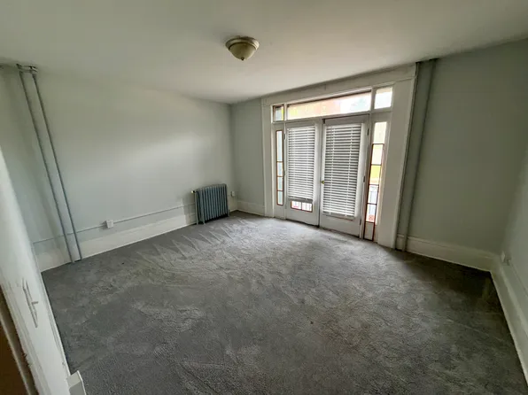 208 Main St, Poughkeepsie, NY