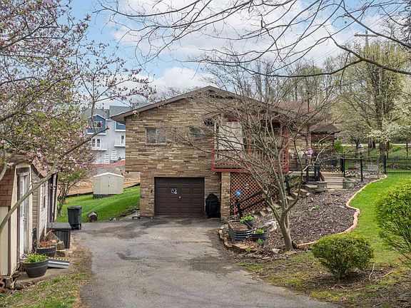 2nd image of 1009 Chestnut Ridge Rd
