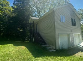 591 Primrose Hill Rd, Rhinebeck, NY 12572