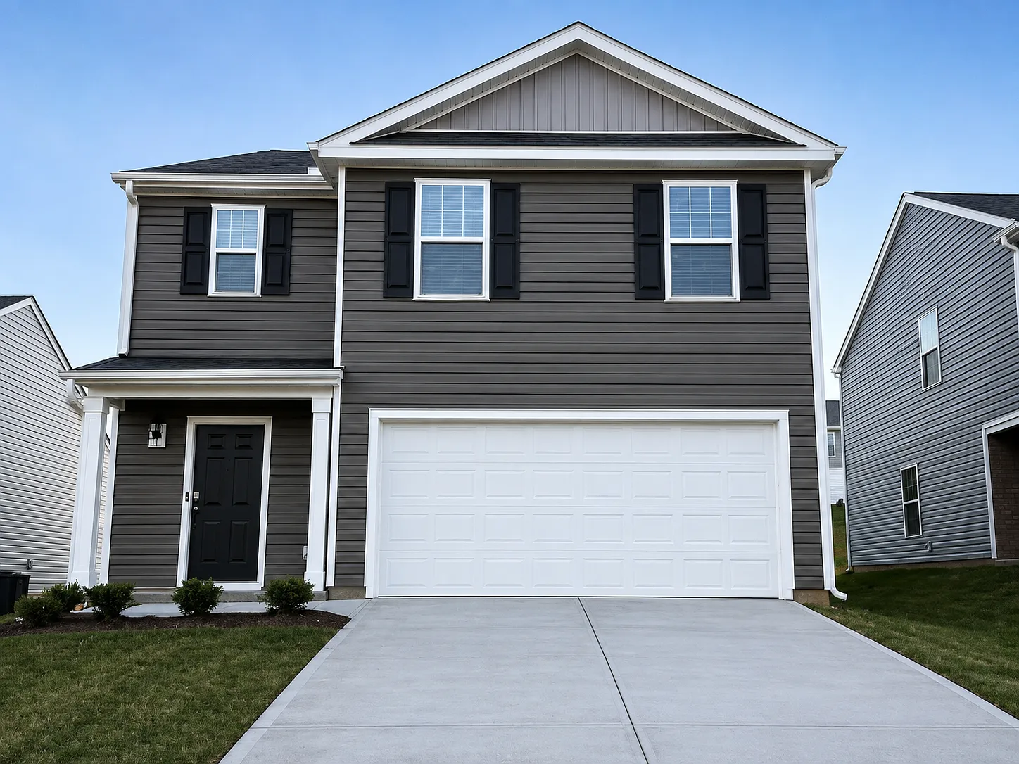 1883 Bridle Lane Roebuck! Gorgeous 5/3/2 $2300/month — Photo 1