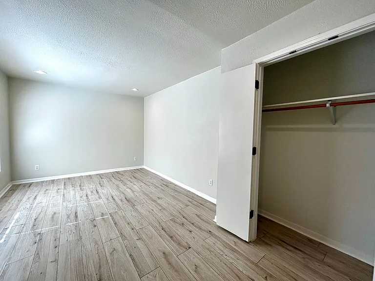 1005 W Martin Luther King Jr Blvd #B — Photo 33