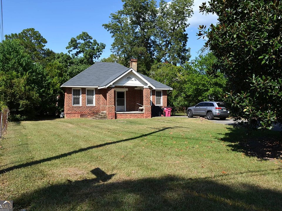 2nd image of 3139 Napier Ave
