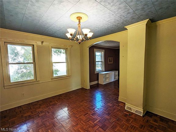 4th image of 3414 W 137th St