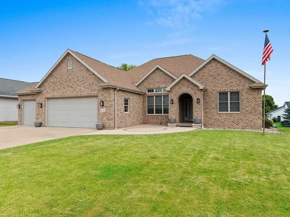 1892 N Sunrise Ln, Appleton, WI 54913
