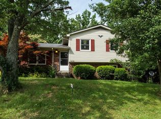 1405 Thames Dr, Lexington, KY 40517