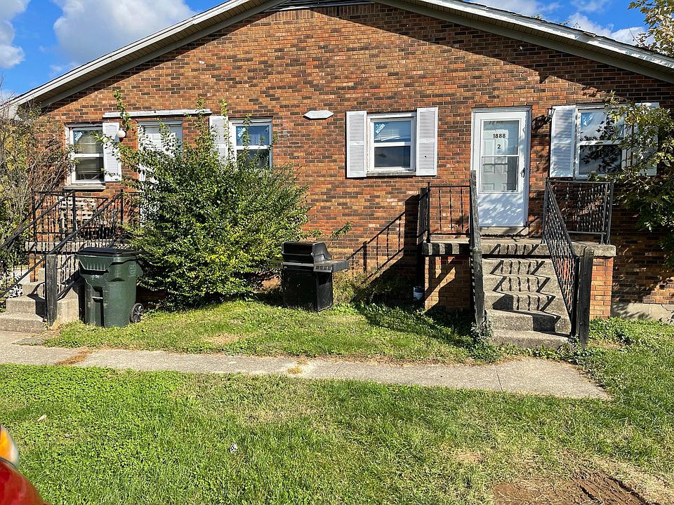 1888 Dalton Ct