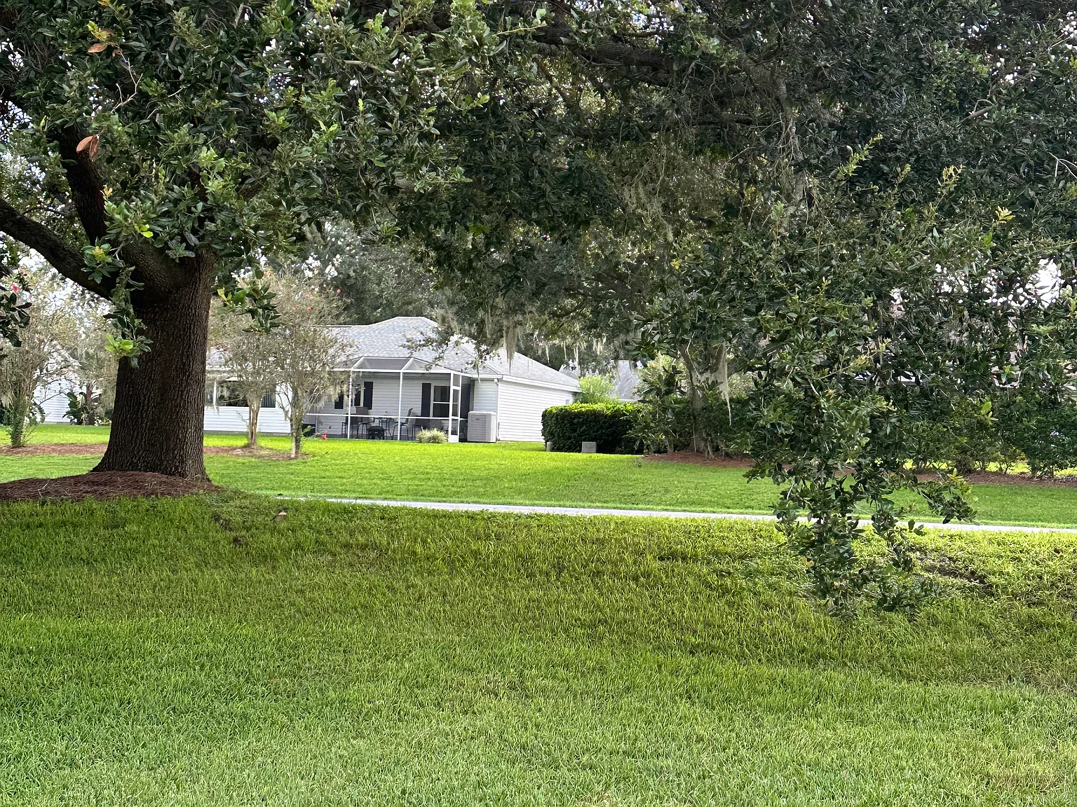2 bed, 1400 sqft, $2,200 — Photo 4