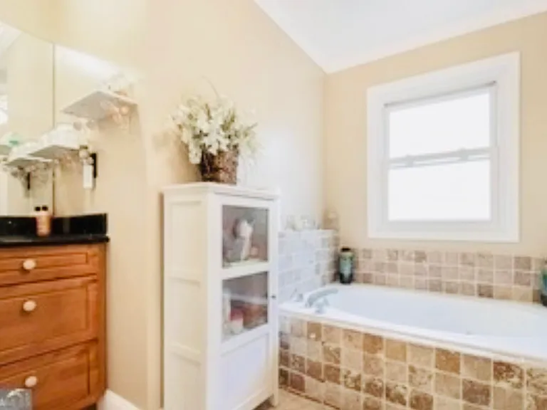 1988 Tiger Flowers Dr NW — Photo 16