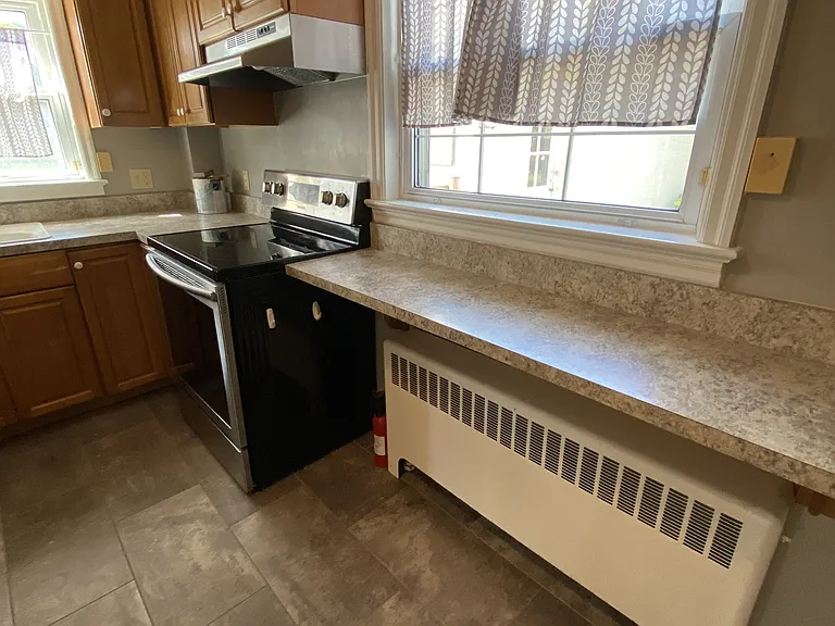 1115 W Addition St — Photo 6