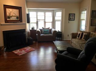 911 Washington St APT 302, Raleigh, NC 27605