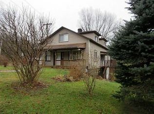 986 Old State Rd, Apollo, PA 15613