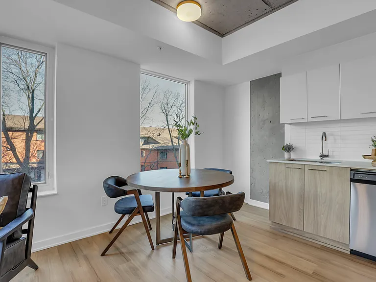 36 Robinson Ave — Photo 67