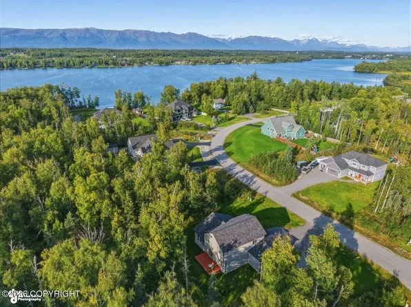 1245 S Endeavor St, Wasilla, AK 99654
