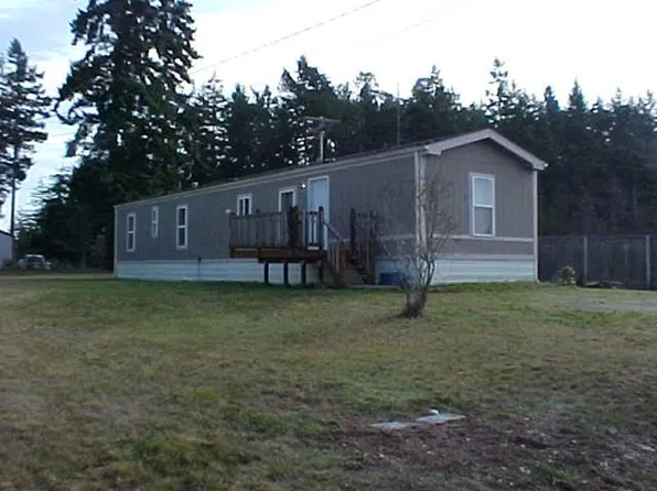 3208 Whitney Dr, Oak Harbor, WA 98277