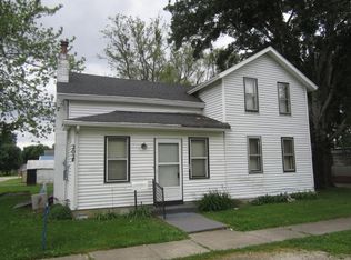 202 Station St, Beaverville, IL 60912