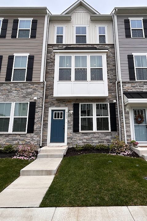 1st image of 4607 Abbotswell Pl