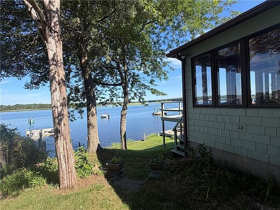 3rd image of 35 Hanson Rd