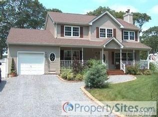 24 County Road 51, East Moriches, NY 11940