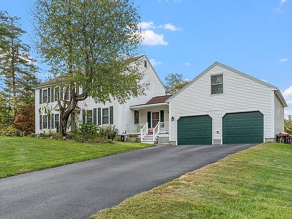 5th image of 8 Rock N Pines Road