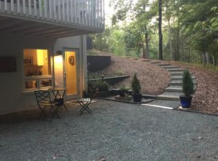 1908 S Lakeshore Dr, Chapel Hill, NC 27514