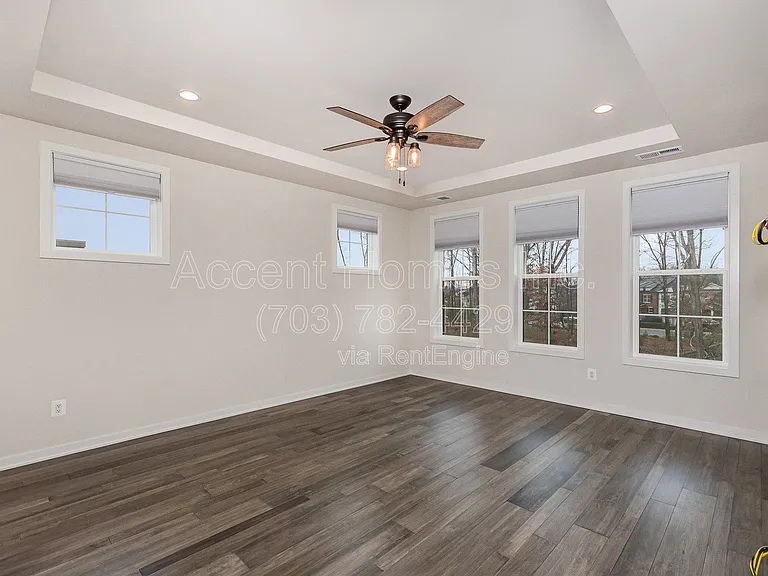 22230 Philanthropic Dr — Photo 16