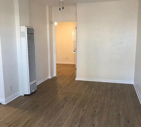 3rd image of 535 N Curtis Ave