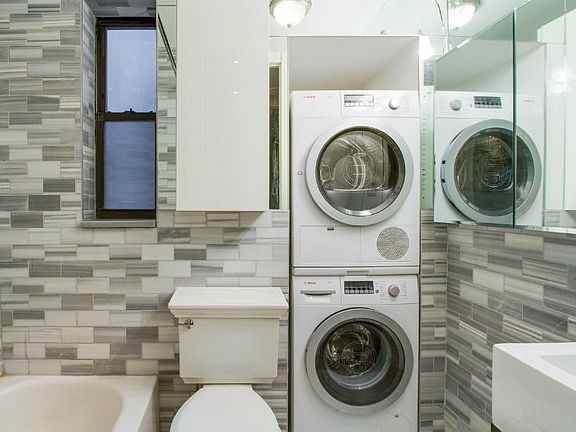 3rd image of 113 Mulberry St APT 5