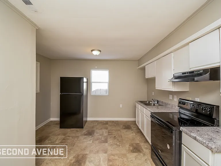 3645 N Sadlier Dr — Photo 10