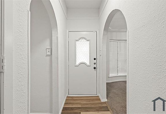 2nd image of 4509 Branchview Dr