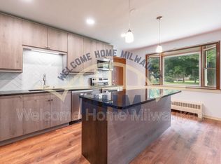 750 W Bender Rd, Glendale, WI 53217