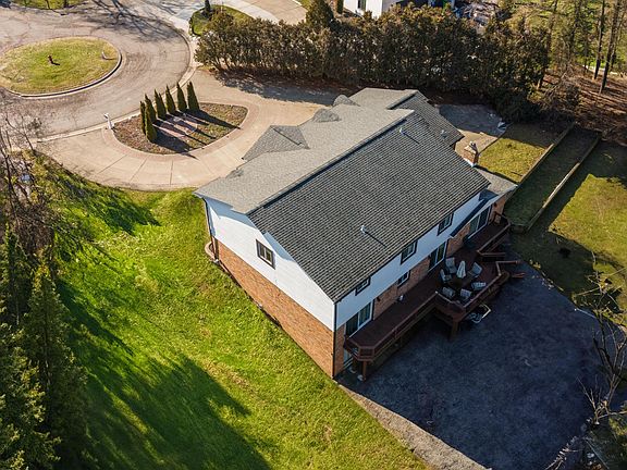 5th image of 4200 Sedgemoor Ln
