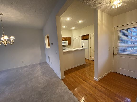 5th image of 1489 Atlanta Ct