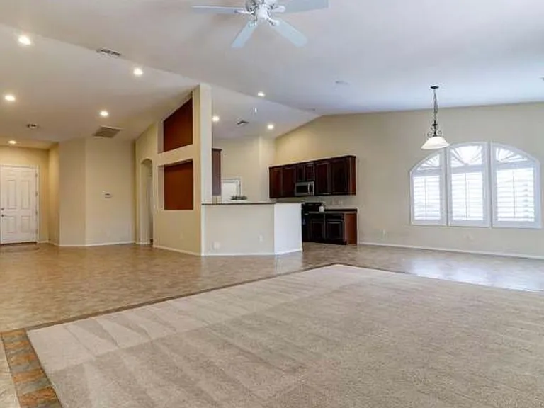 2135 W Maldonado Rd — Photo 6