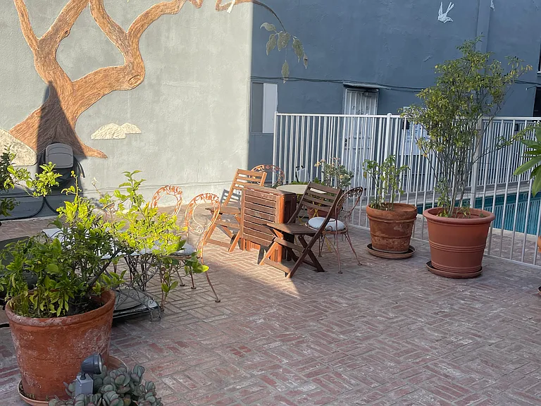 1810 N Bronson Ave #102A — Photo 5