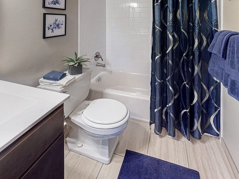 Shoreview Grand — Photo 10