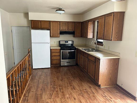 4th image of 4691 Flying Eagle Dr SE