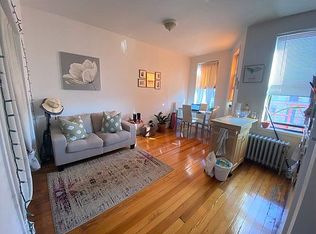 30-16 43rd St #3A, Astoria, NY 11103