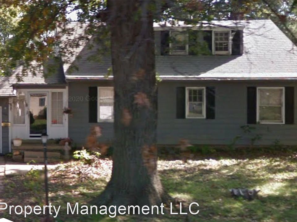 1st image of 3021 S 8th Ter