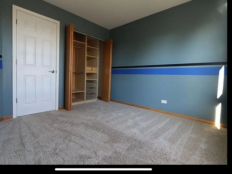 4091 Blackstone Dr — Photo 10