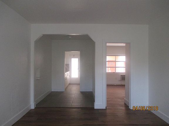 4th image of 30 S Shore Dr APT 5