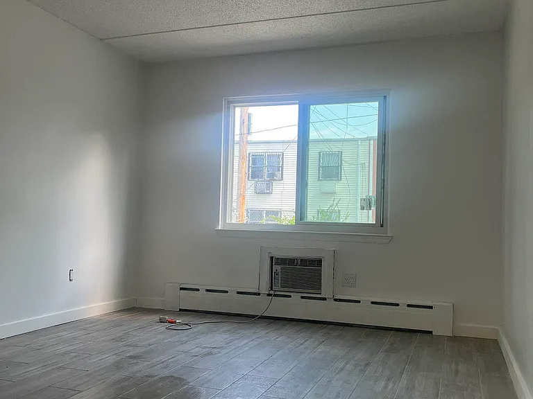 82 Bleecker St #1 — Photo 4