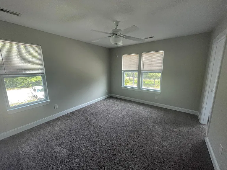 5026 Park Ave — Photo 13