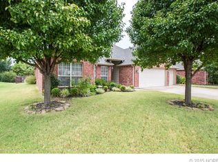 10004 N 101st Ave E, Owasso, OK 74055