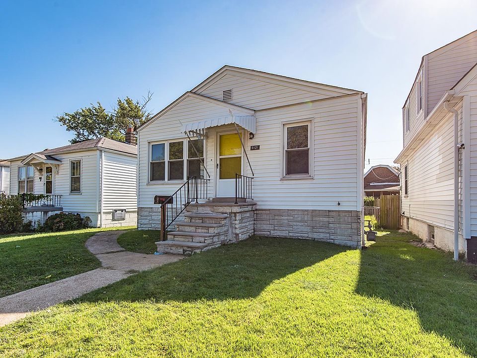 1st image of 5928 Victoria Ave
