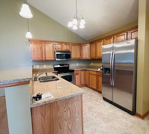 5th image of 1855 N 175th Ct