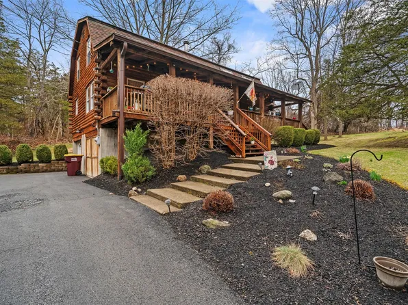 16 Hedges Road, Warwick, NY 10990