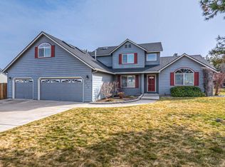 2817 SW Cascade Vista Dr, Redmond, OR 97756